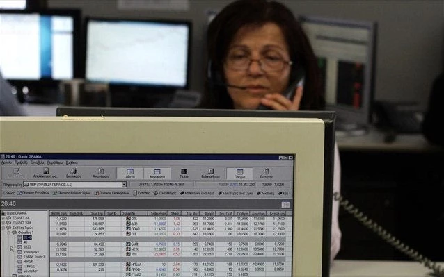 Στα… ύψη οι αποδόσεις των ελληνικών ομολόγων